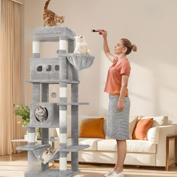 arbre à chat xxl gris pâle carrousel flufftree